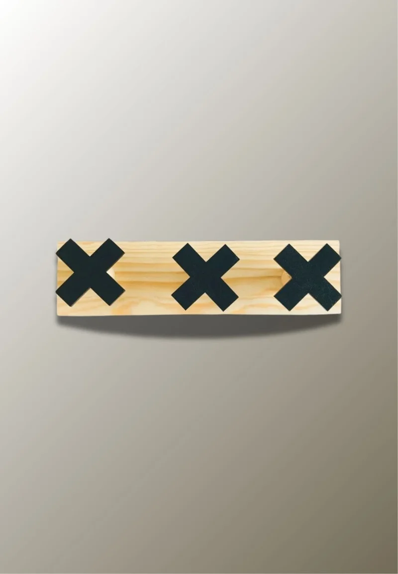Porte manteau mural enfant triple Croix
