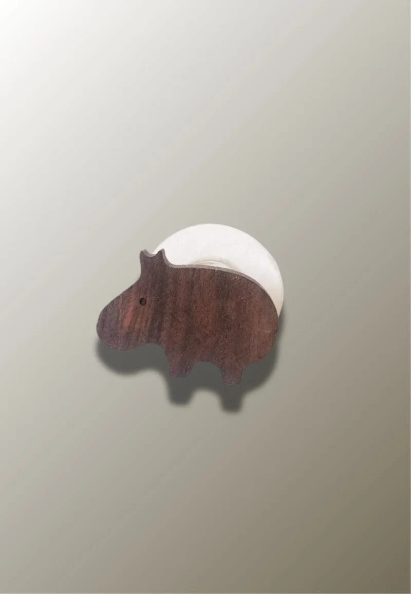 Porte manteau enfant Hippopotame en bois