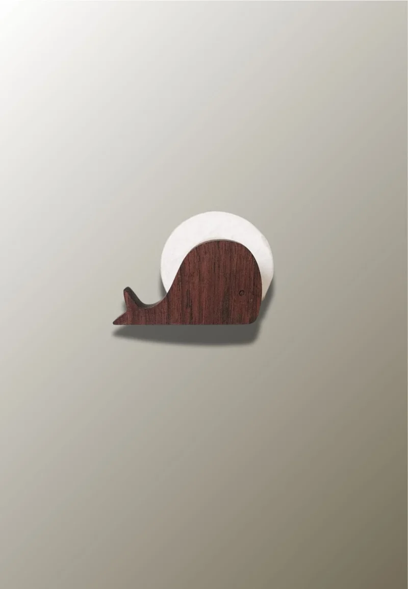 Porte manteau enfant Baleine en bois