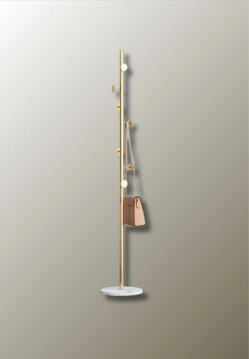 Porte manteau sur pied design champignon doré sur base blanche