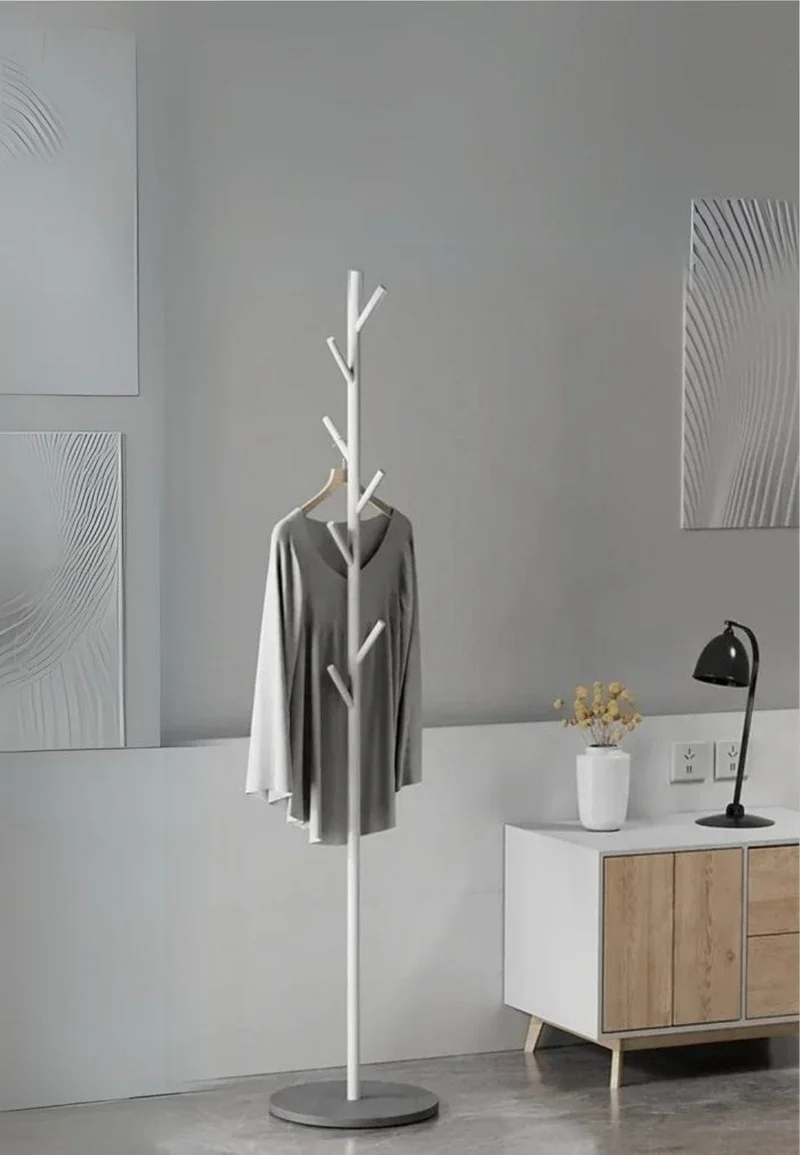 Porte manteau sur pied design arbre blanc sur base grise