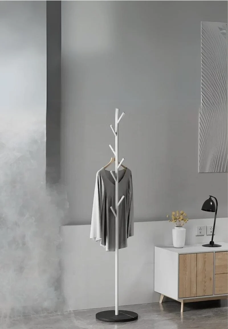 Porte manteau sur pied design champignon blanc sur base noire