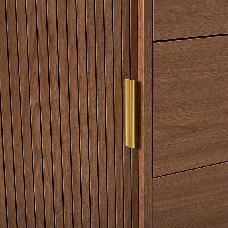 Buffet effet noyer avec portes coulissantes 3 tiroirs, design arrondi à rainures verticales accents dorés MINIMALISTCONTAINERA