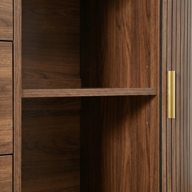 Buffet effet noyer avec portes coulissantes 3 tiroirs, design arrondi à rainures verticales accents dorés MINIMALISTCONTAINERA