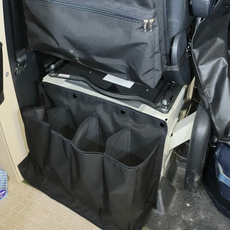 Rangement chaussures 4 poches pour camping-car
