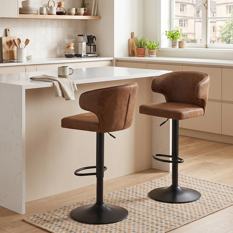 Lot de 2 tabourets de bar marron en similicuir incurvé et repose-pieds PINEPRIME