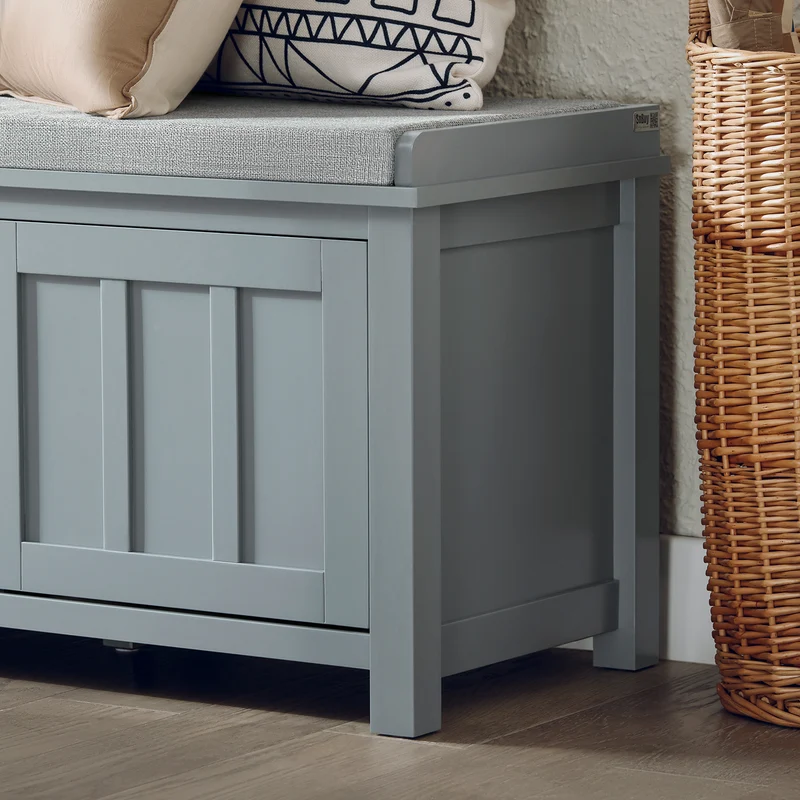 SoBuy FSR173-HG Banc de Rangement à Chaussures, Meuble à Chaussures, Meuble Bas avec 1 Coussin Rembourré, 1 Paniers et 2 Portes