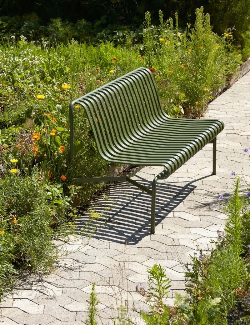 Palissade dining bench