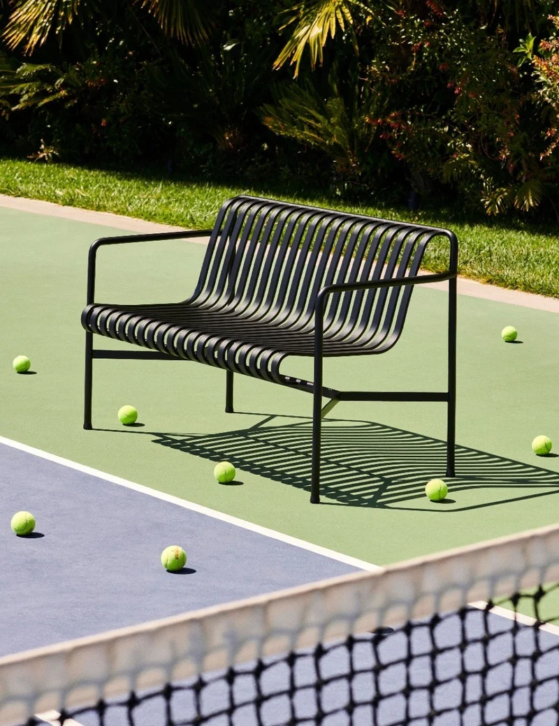 Palissade dining bench