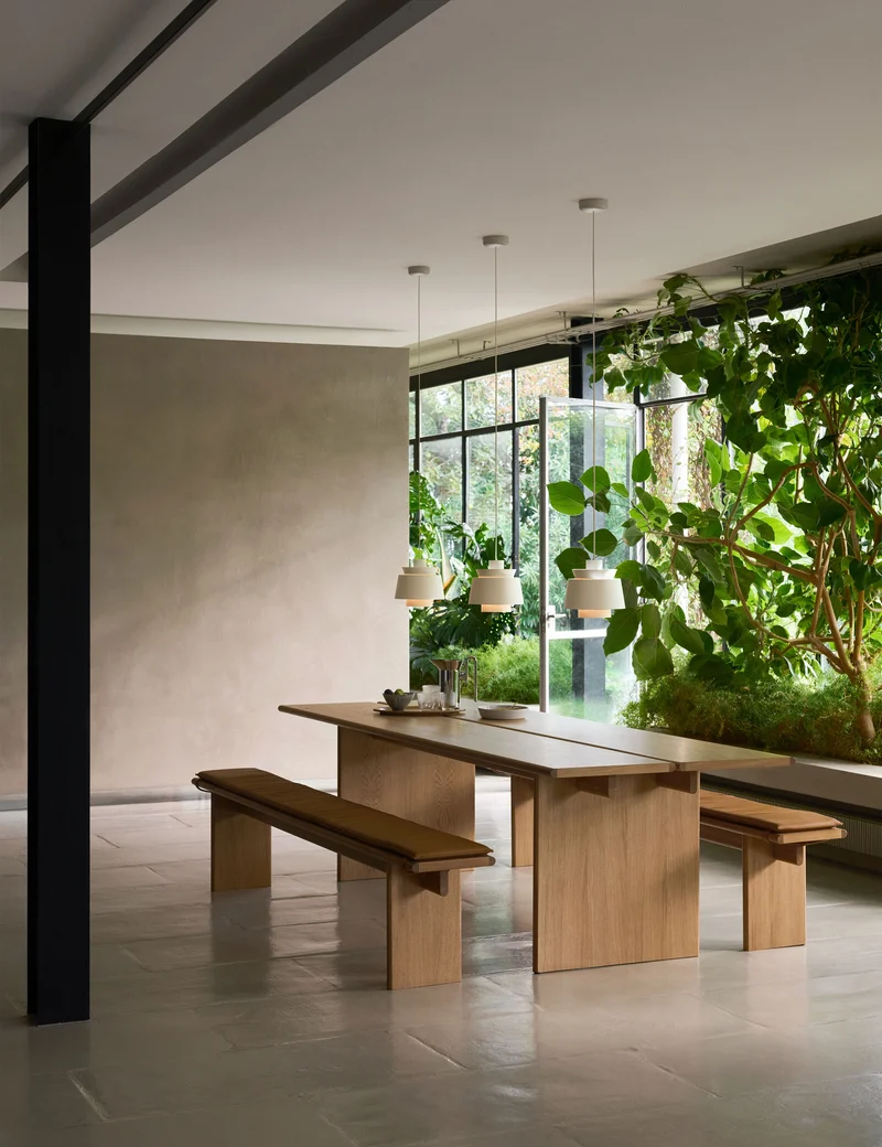 ita dining table os2