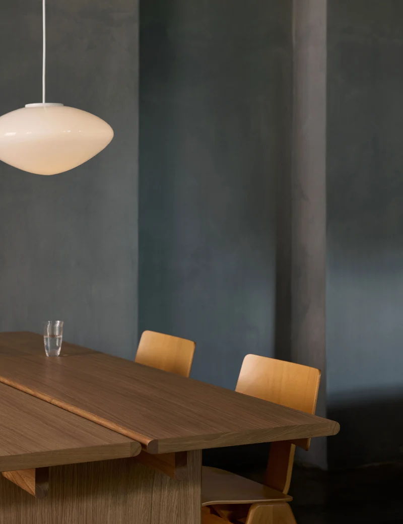 ita dining table os1