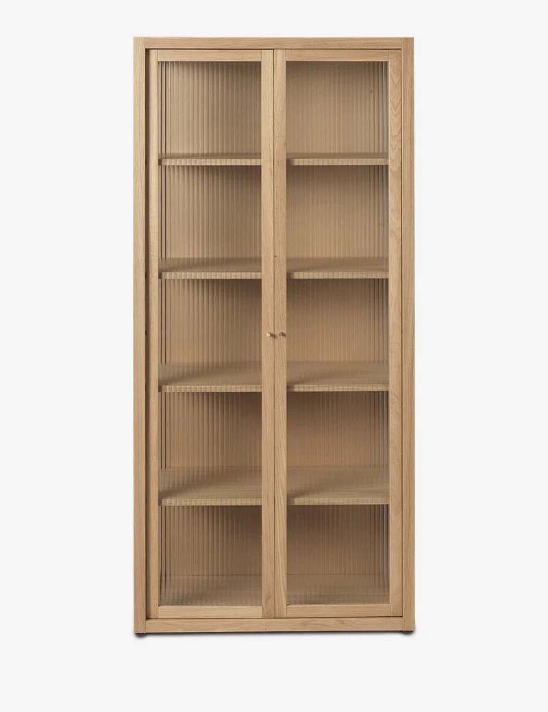 reed vitrine