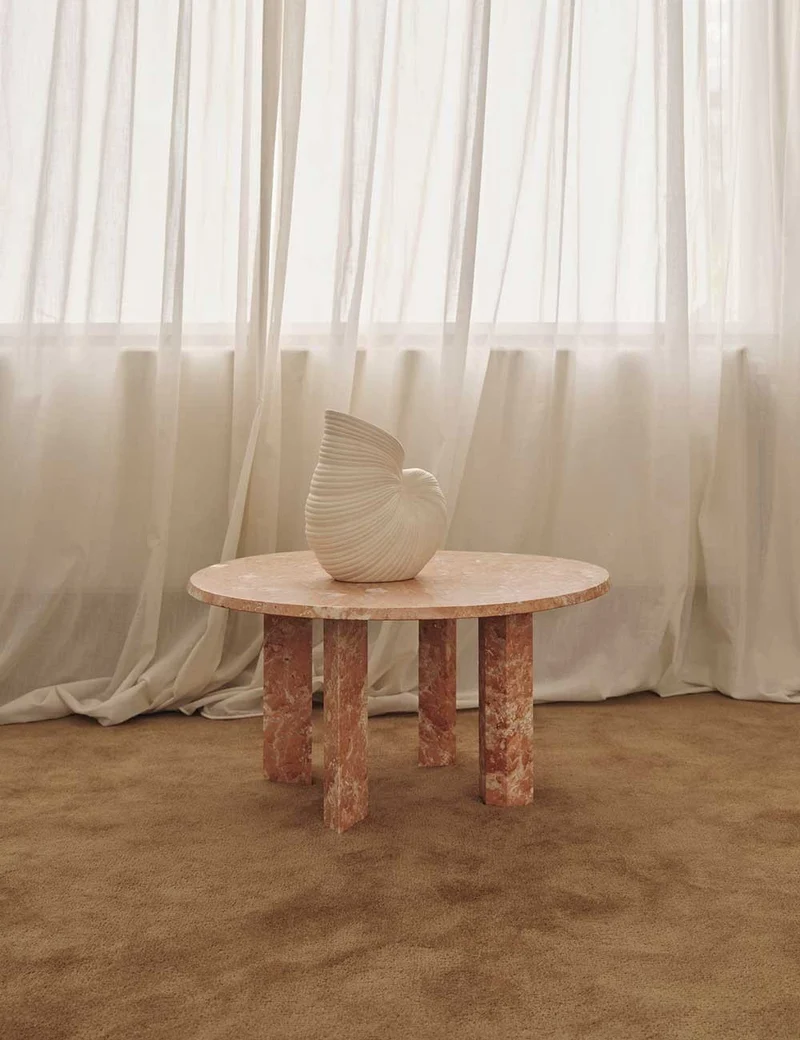 taula coffee table
