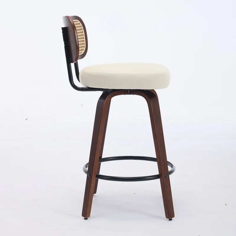 Lot de 2 tabourets PU beige et noyer, dossier en cannage rotin, pivotants, hauteur comptoir 26" PINNACLEIS