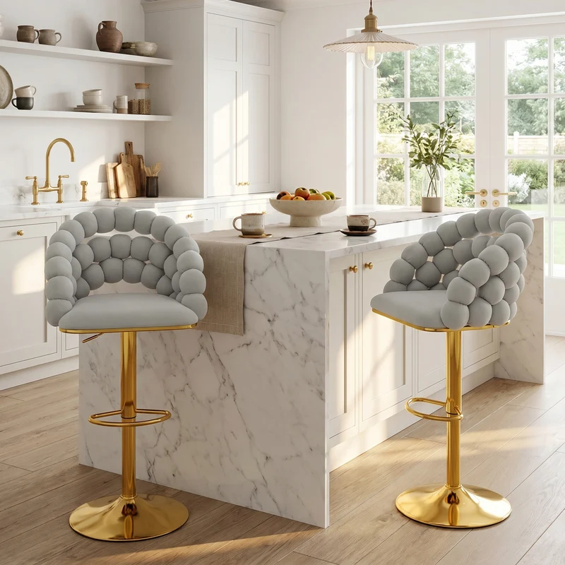 Lot de 2 tabourets de bar en velours gris clair dossier tréssé chaîne, hauteur réglable, pied doré BOOKCASEELITE