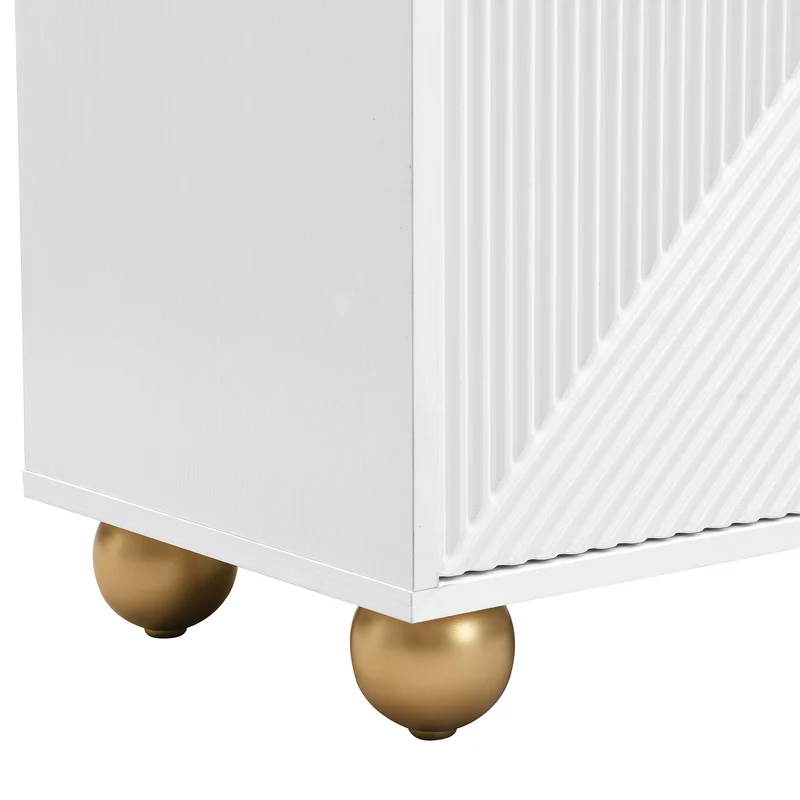 Buffet blanc 4 portes sculptées, poignées dorées pieds boule 120x35x71,5cm RIFTKRYNNATHOR