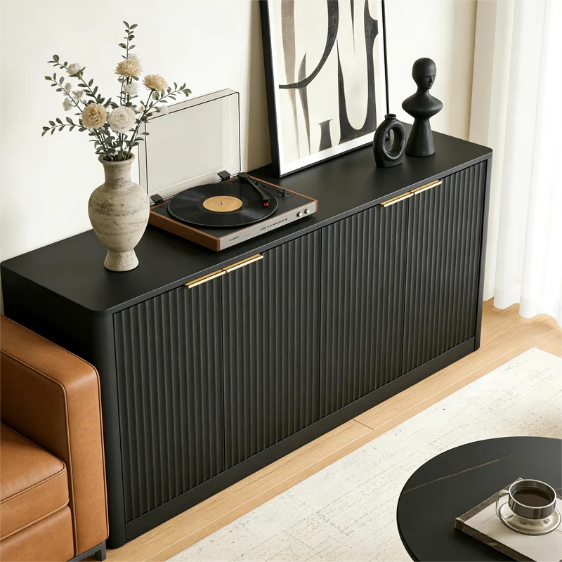 Buffet noir 4 portes façade ondulé et détails dorés 150x40x70,5cm VERTEXZYNTHYN