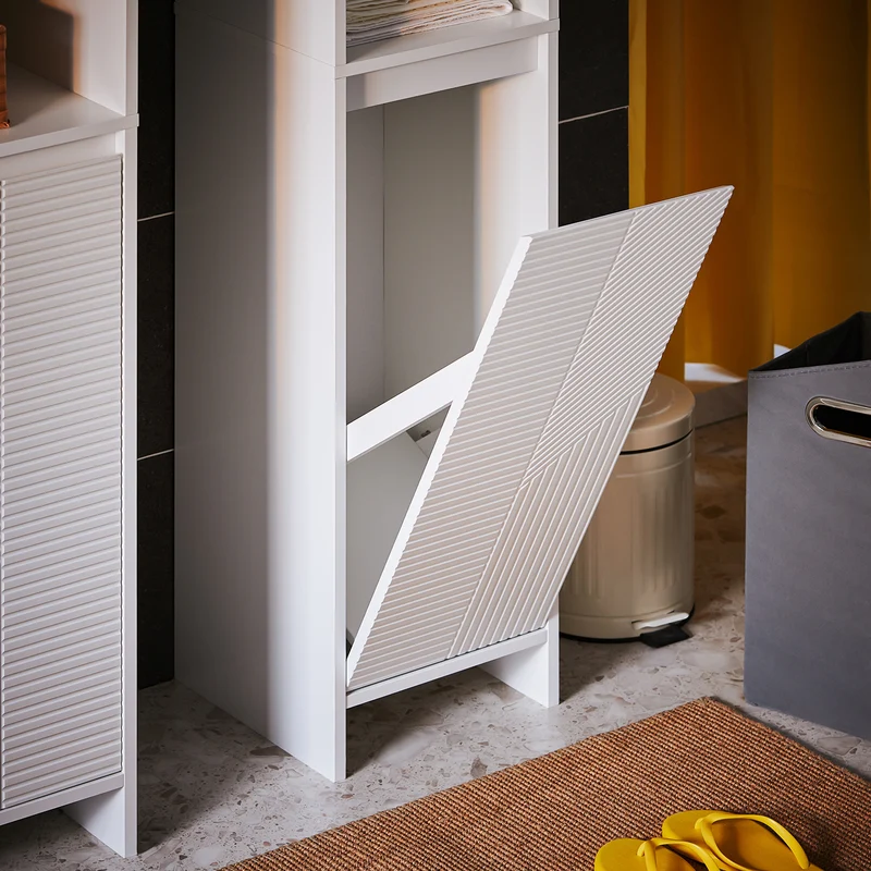 SoBuy BZR158-W Colonne Salle de Bain avec Panier à Linge et Étagères Réglables, Gain de Place, pour Salle de Bain et WC, Compact – L30×P30×H170 cm, MDF, Blanc