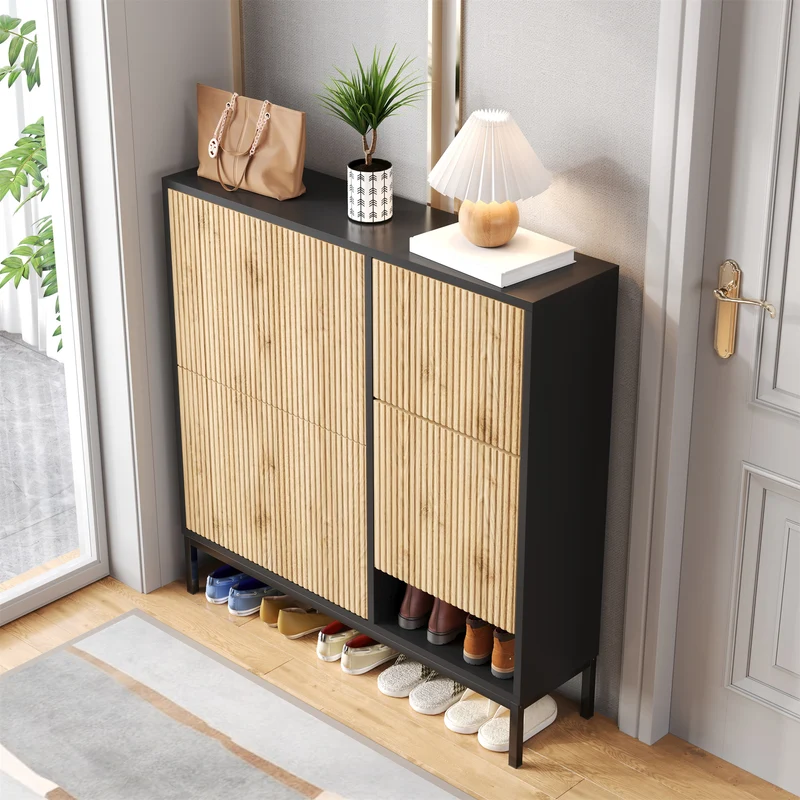 Meuble à chaussures effet bois et noir avec tabouret à langer, trois portes rabats adapté au couloir XALGUTS