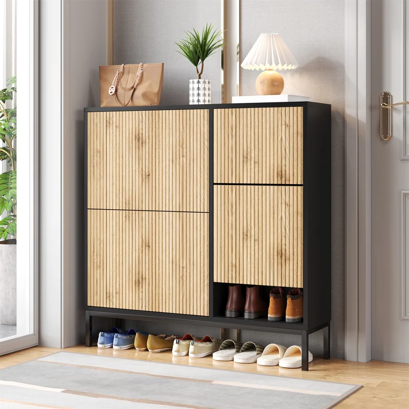 Meuble à chaussures effet bois et noir avec tabouret à langer, trois portes rabats adapté au couloir XALGUTS