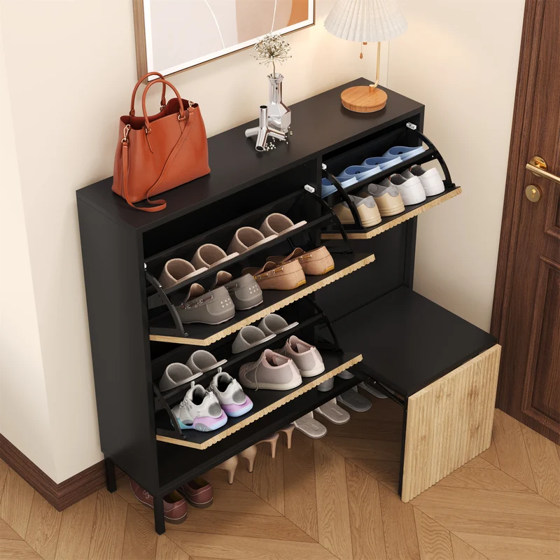 Meuble à chaussures effet bois et noir avec tabouret à langer, trois portes rabats adapté au couloir XALGUTS