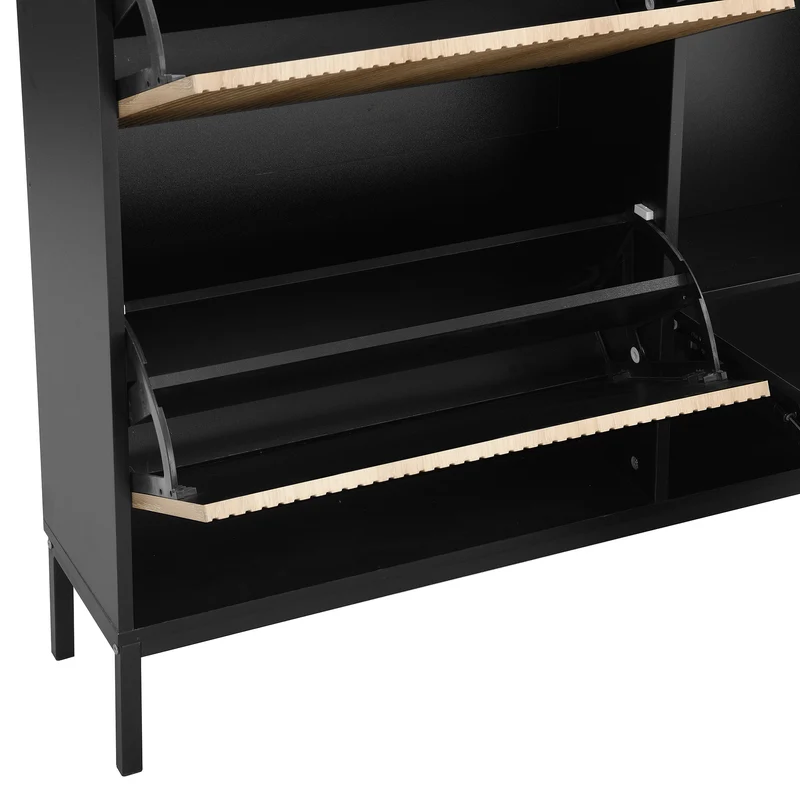 Meuble à chaussures effet bois et noir avec tabouret à langer, trois portes rabats adapté au couloir XALGUTS