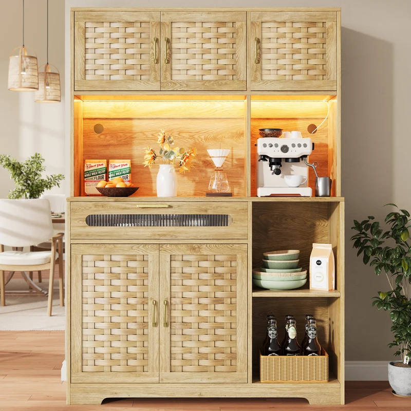 Buffet haut vaisselier de cuisine effet bois avec rotin tressé, éclairage LED ALPENGLOW