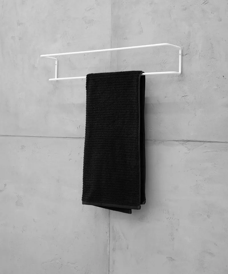 INFIN towel rack