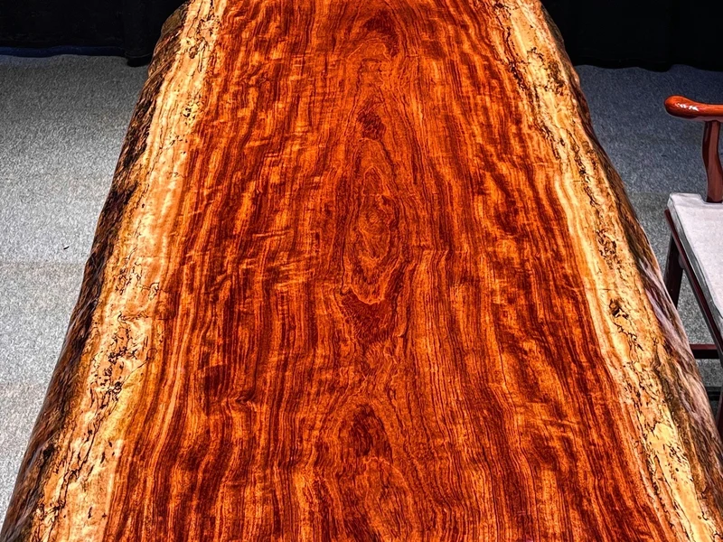 Chic Bubinga Wood Slab Table