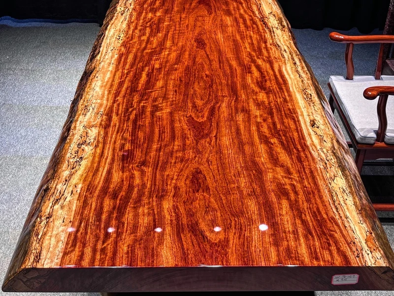 Chic Bubinga Wood Slab Table