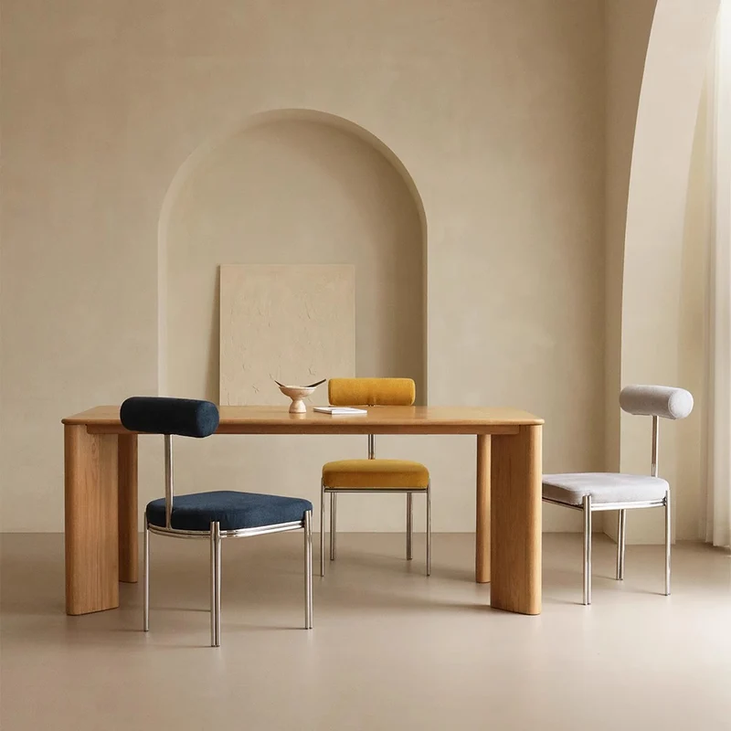 Vivid Modern Solid Oak Wood Table