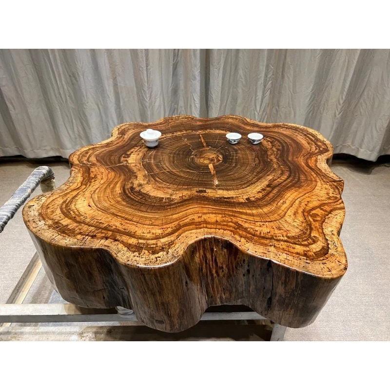 Live Edge Drumbeat Beli Noir Solid Wood Round Drum Table