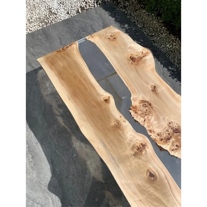 Phoenix Kiln-Dried High-Quality Poplar Wood Resin Table