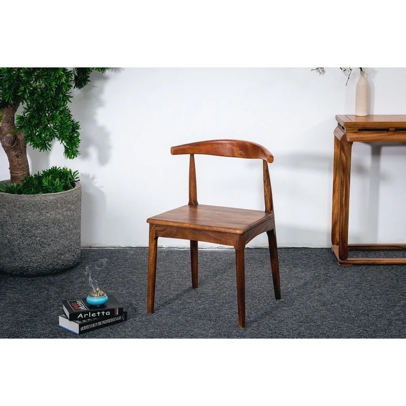 Elysian Simple Design Horns Chair