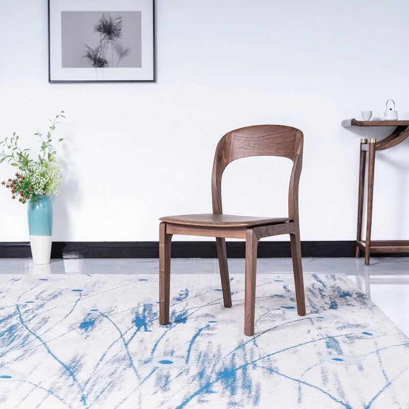 Minimalist Modern Classy Round Dining Chair