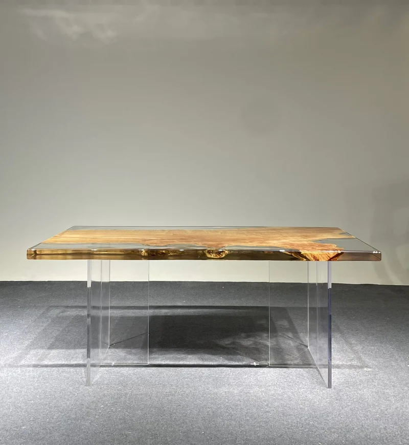 Echo Golden Camphor Wood Epoxy Resin Table