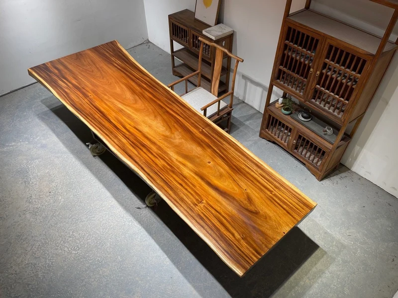 Horizon Live Edge Single Walnut Dining Table