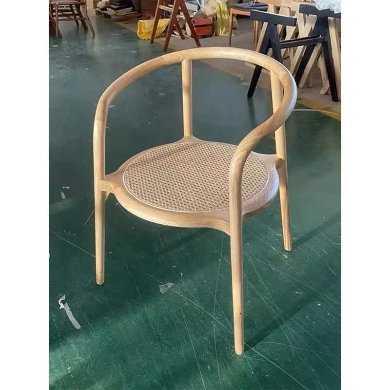 Terrene Vintage Rattan Round Ash Chair