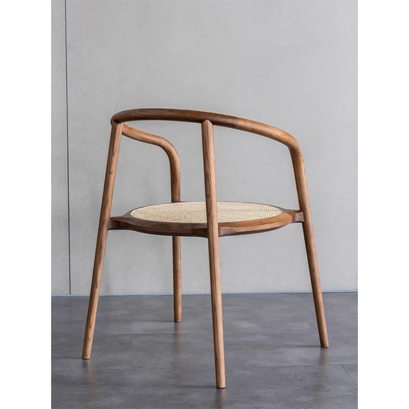 Terrene Vintage Rattan Round Ash Chair