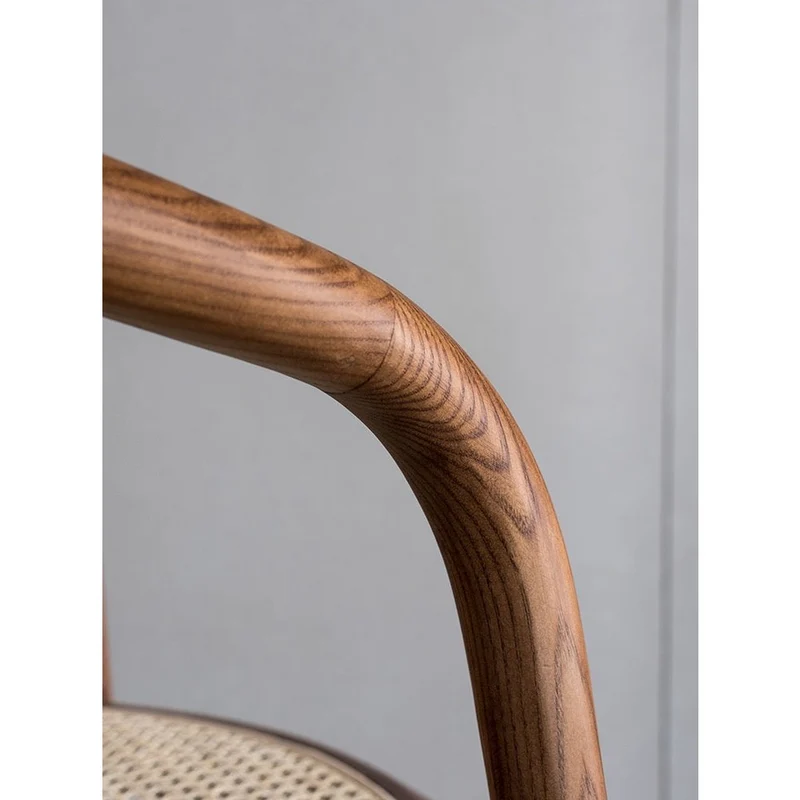 Terrene Vintage Rattan Round Ash Chair