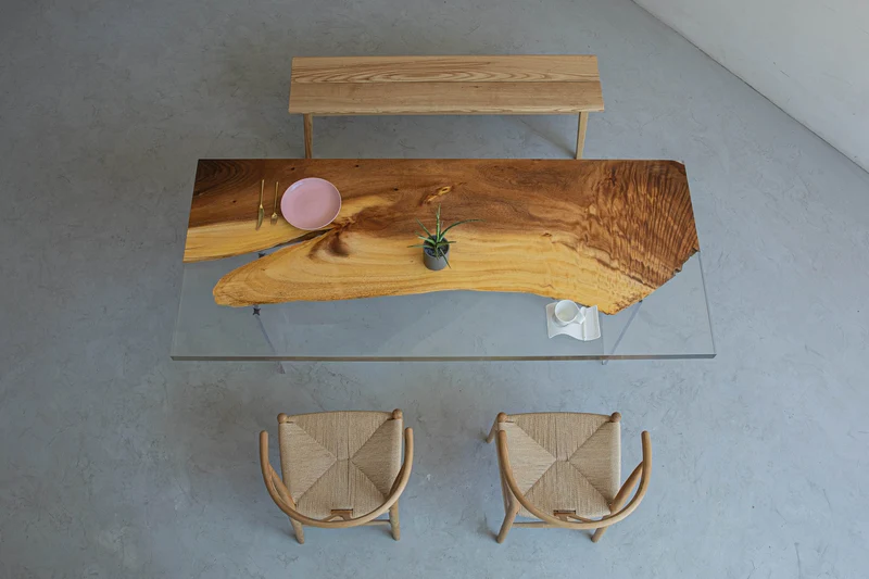 Breeze Artworks Transparent Epoxy Resin Tabletop