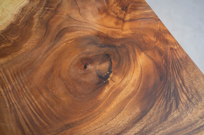 Citrine High-Quality Light Color River Epoxy Resin Table