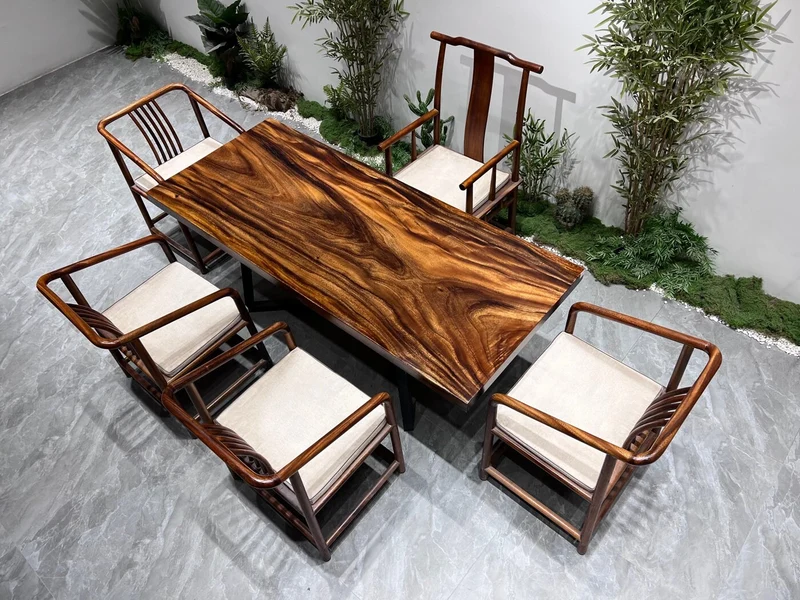 Solid American Walnut Brown Color Wood Slab Table