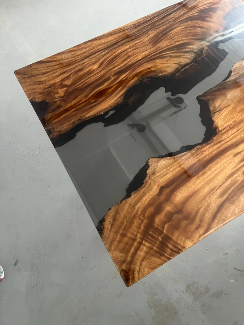 Walnut Wood Luxury Furniture Epoxy Resin Table