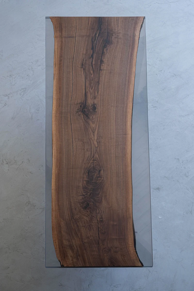 Essential Artworks Transparent Epoxy Resin Tabletop