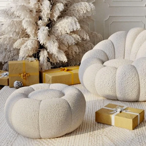 Pouf PEGANE – Douceur Bouclée & Forme Organique