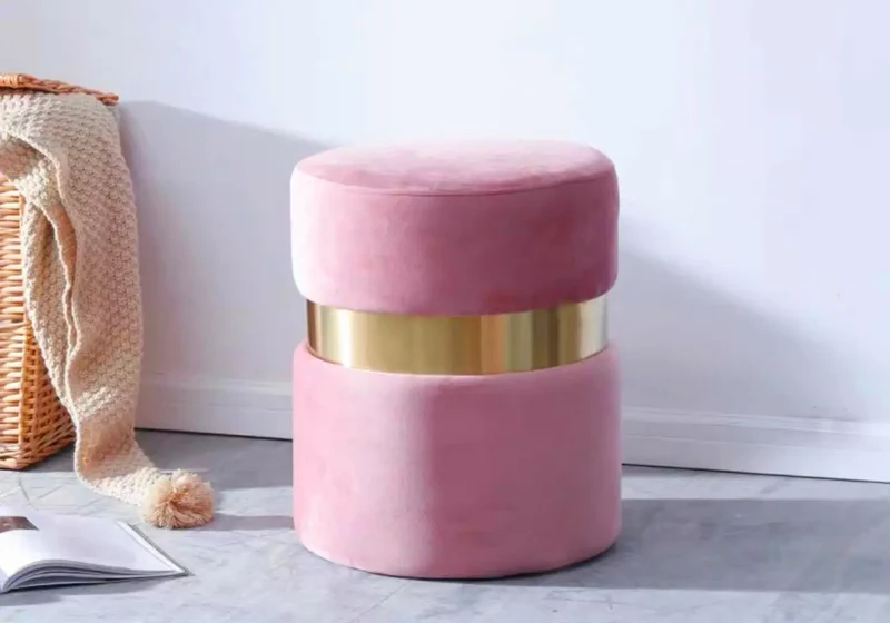 Pouf design doré velours rose - Isy