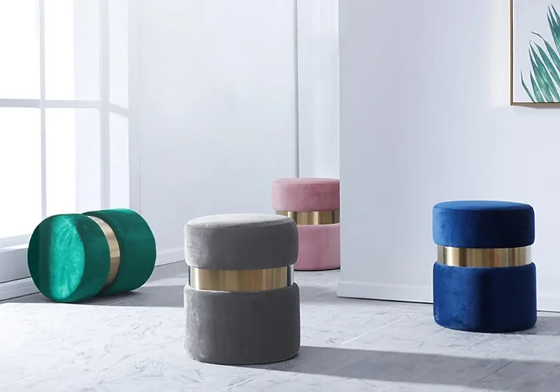 Pouf design doré velours gris - Isy
