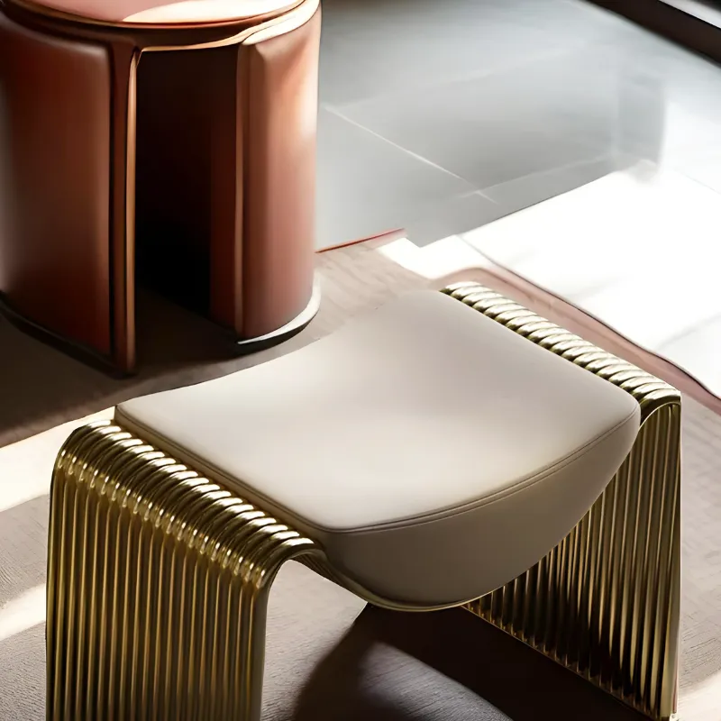 Banc de Chambre Luxe et Minimalisme | Structure Métal et Style Italien