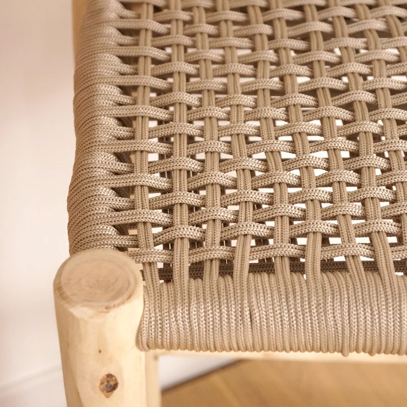 Chaise haute en bois et nylon 60cm